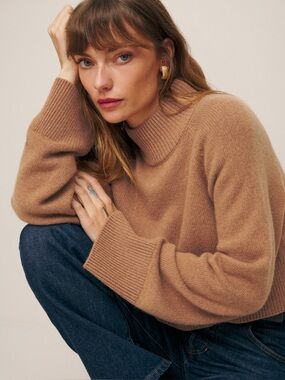 Reformation cashmere crop turtleneck sweater